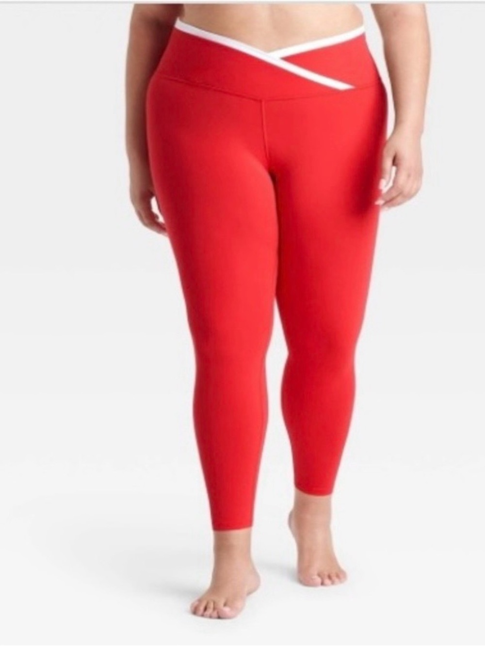Women's Everyday Soft High-Rise Piped Crossover Waistband 7/8 Leggings
Size XXL